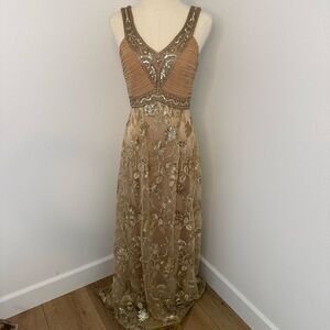 [Sue Wong] Gold and Silver Embellished Sleeveless Gown - Size 2